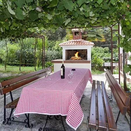 Prekalj Πόρετς