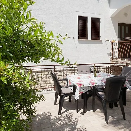 Prekalj Apartment Porec