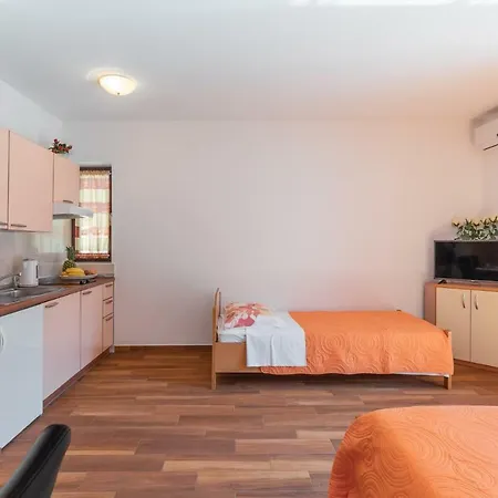 Prekalj Apartment *